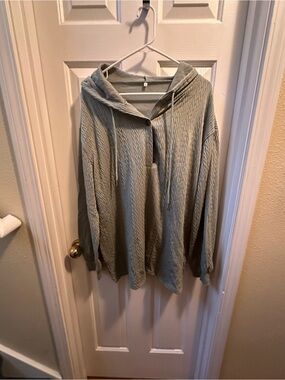 Textured Hooded Pullover Sweater - Sage Green
